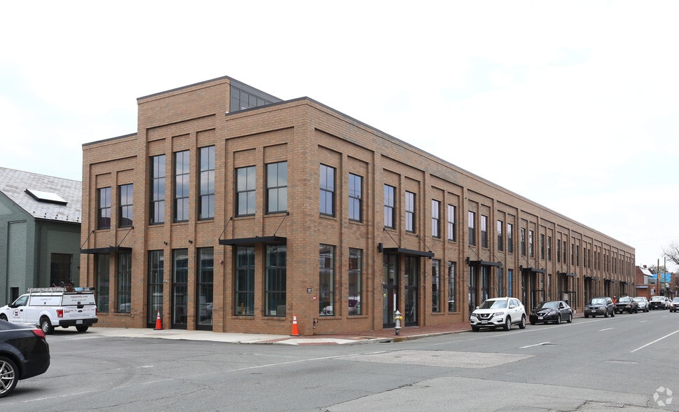 2505-2553 W Cary St, Richmond, VA for lease - Building Photo - Image 1 of 24