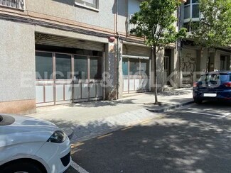 Plus de détails pour Multi-résidentiel à vendre