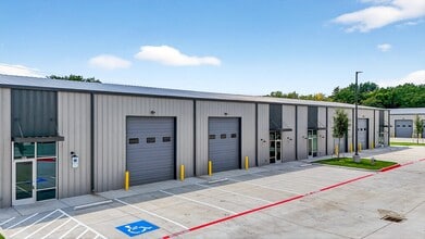 304 Progress Dr, Sherman, TX for sale Interior Photo- Image 1 of 5