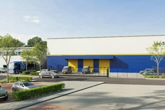 Ravensbank Dr, Redditch à louer Photo du bâtiment- Image 1 de 7