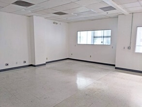 13171 Telfair Ave, Sylmar, CA for lease Building Photo- Image 2 of 5