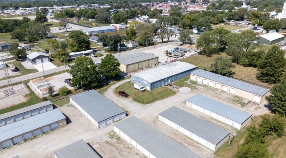 125 Ryan Ln, Chillicothe, MO à vendre - Photo du bâtiment - Image 2 de 12