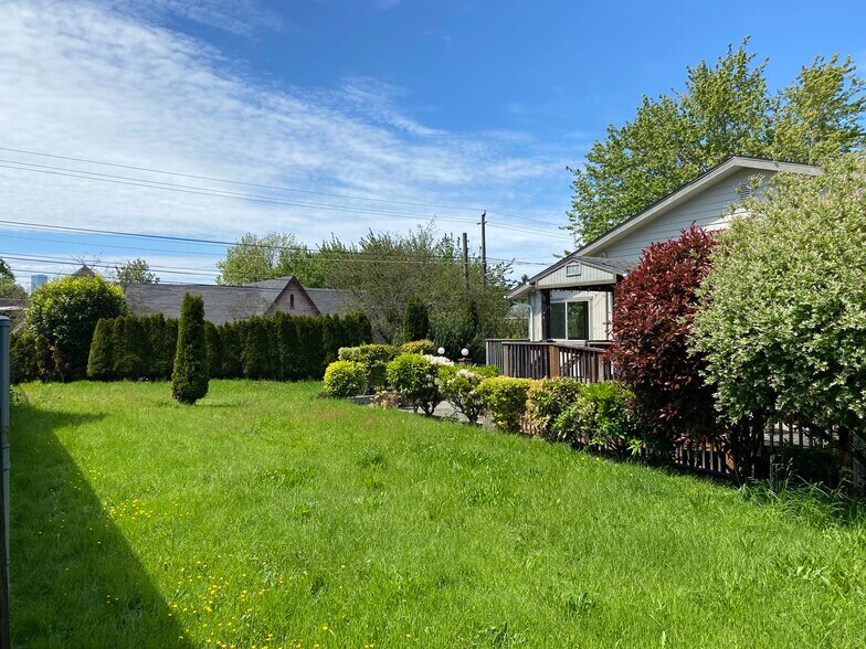 2605 E Cherry St, Seattle, WA à vendre - Photo du bâtiment - Image 2 de 34