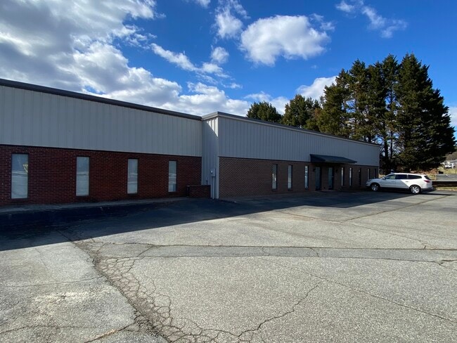 More details for 320 Forum Pky, Rural Hall, NC - Industrial for Lease