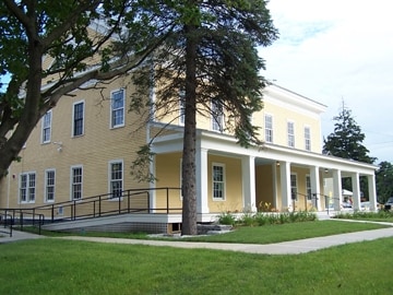 5247 Shelburne Rd, Shelburne, VT for lease - Primary Photo - Image 1 of 7