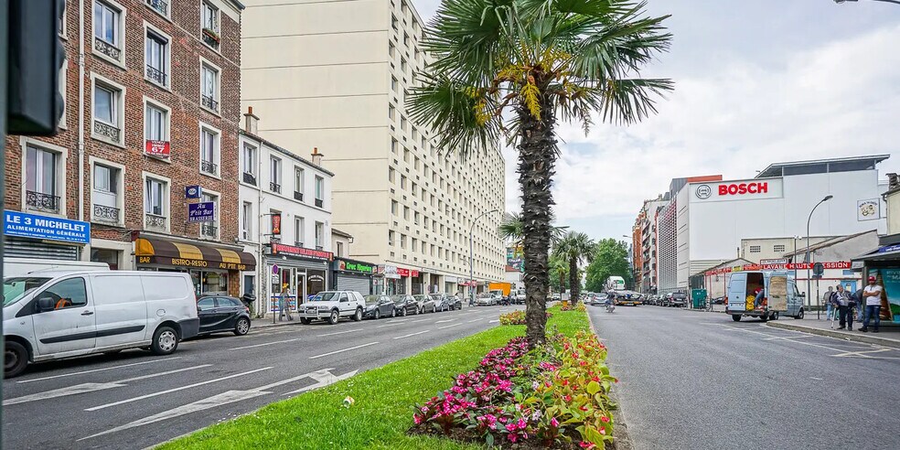 Bureau dans Saint-Ouen-sur-Seine à louer - Photo du bâtiment - Image 2 de 8