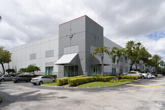 Plus de détails pour 8815 NW 33rd St, Doral, FL - Industriel à louer