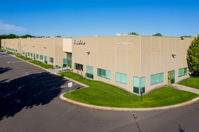 Plus de détails pour 3500 Holly Ln N, Plymouth, MN - Industriel à louer