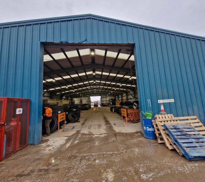 3 Askern Rd, Doncaster for lease - Primary Photo - Image 1 of 7
