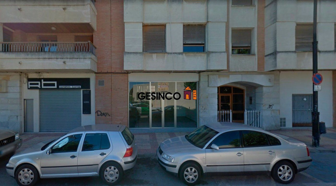 Commerce de détail dans Ontinyent, Valencia à vendre Photo du bâtiment- Image 1 de 3
