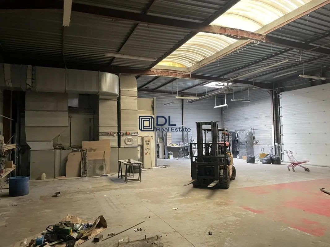 Bureau dans Gretz-Armainvilliers à louer Photo intérieure- Image 1 de 6