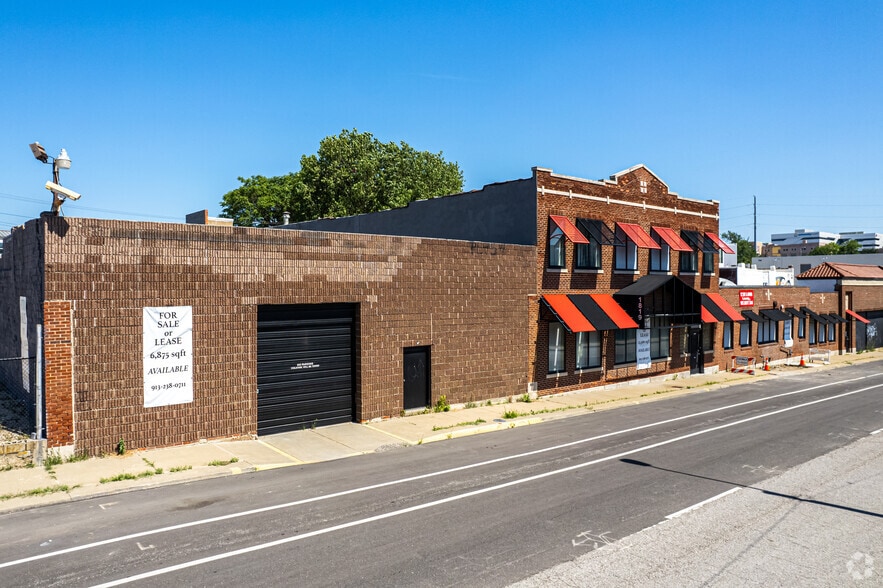 1805-1831 Holmes St, Kansas City, MO for sale - Building Photo - Image 2 of 32