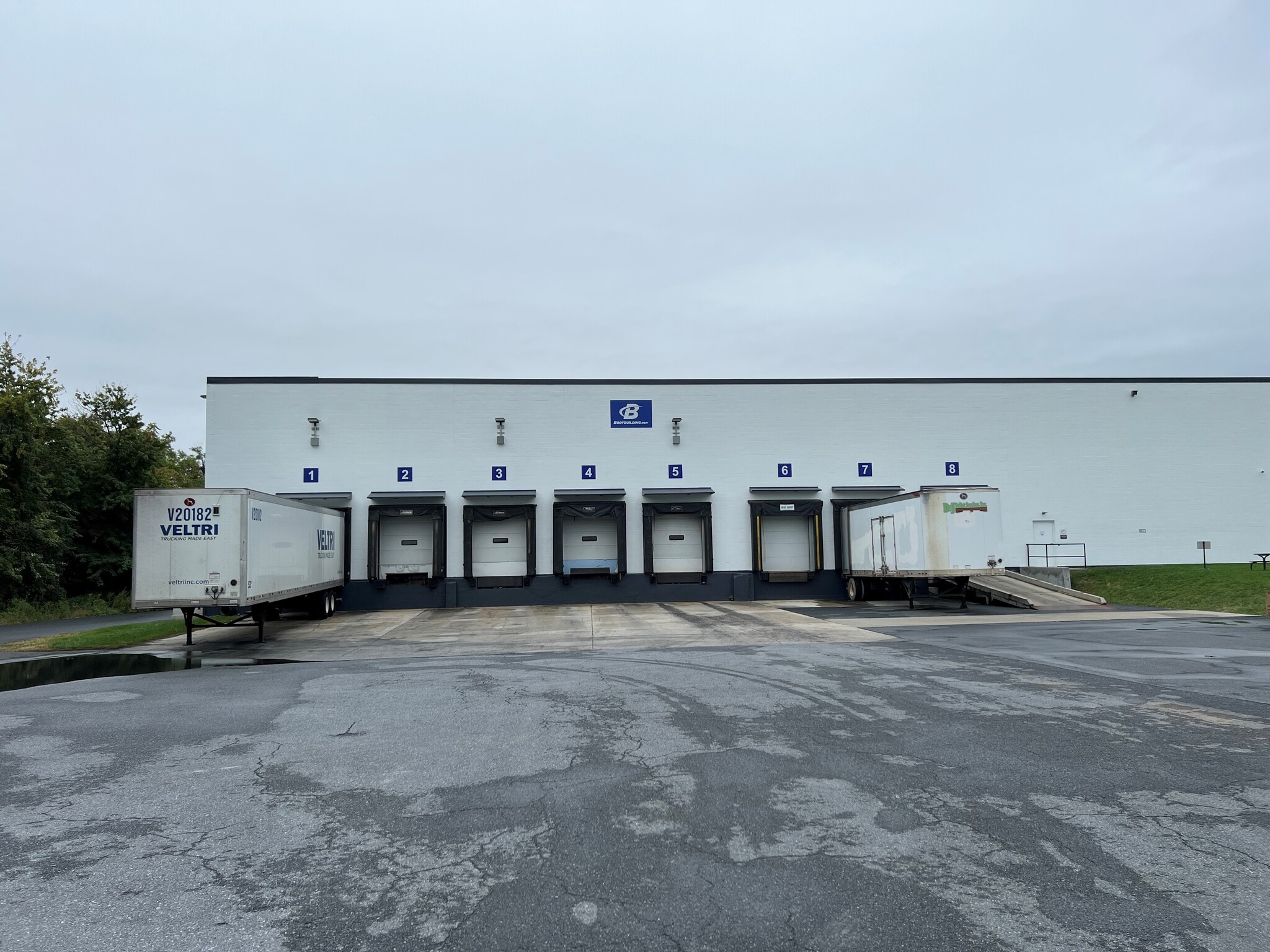 431 Railroad Ave, Camp Hill, PA for lease Interior Photo- Image 1 of 5