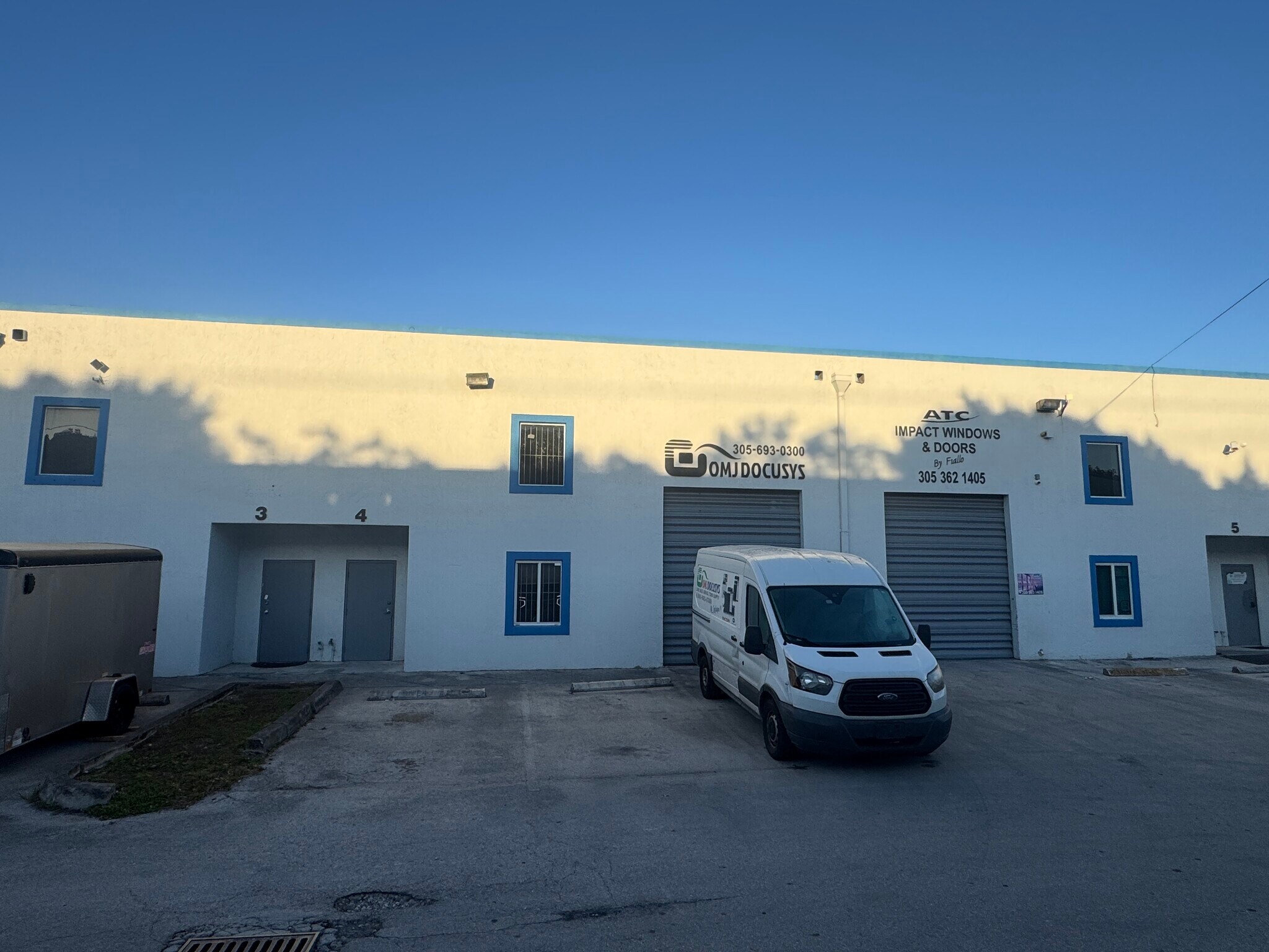 2219 W 80th St, Hialeah, FL à vendre Photo principale- Image 1 de 3