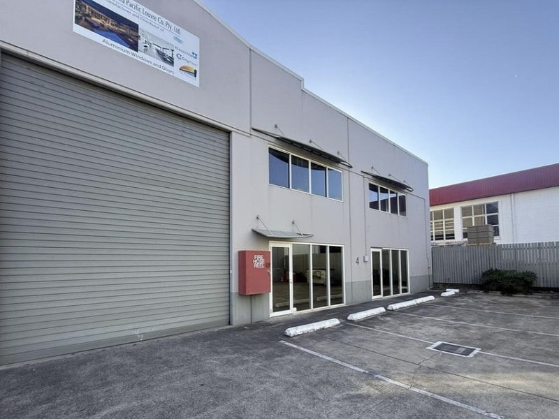 471-477 Tufnell Rd, Banyo for lease Building Photo- Image 1 of 3