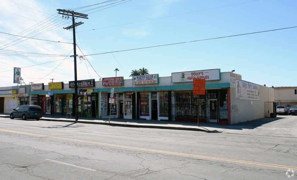 15316-15324 Parthenia St, North Hills, CA for sale - Primary Photo - Image 1 of 2