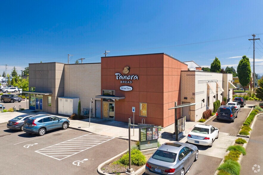 2825 Commercial St SE, Salem, OR à louer - Photo principale - Image 3 de 4