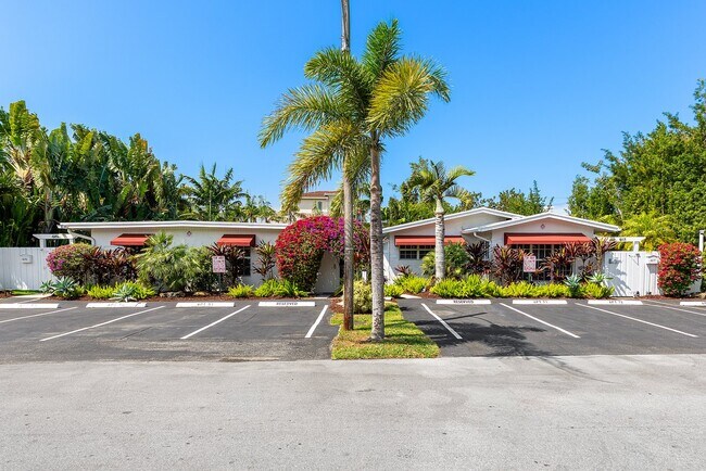 Plus de détails pour 615-617 NE 9th Ave, Fort Lauderdale, FL - Multi-résidentiel à vendre