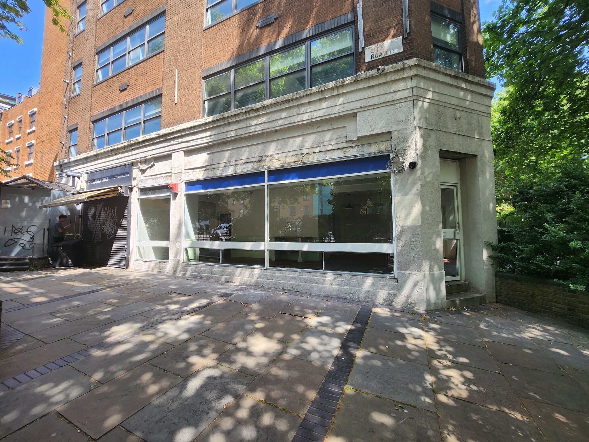391 City Rd, London for lease Building Photo- Image 1 of 7
