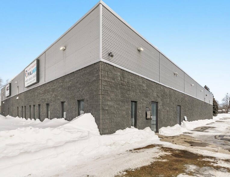 53-55 Rue De La Pointe-Langlois, Laval, QC for lease - Building Photo - Image 2 of 2