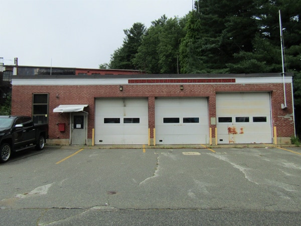 15 Water St, Leicester, MA for lease - Primary Photo - Image 1 of 16