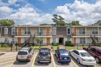 More details for 333 Uvalde Rd, Houston, TX - Multifamily for Sale
