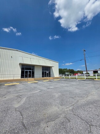 More details for 2985 Knight Ave, Waycross, GA - Retail for Lease