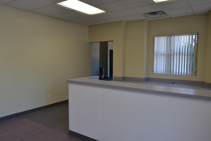 1630 W Elfindale St, Springfield, MO à vendre - Photo du bâtiment - Image 2 de 16