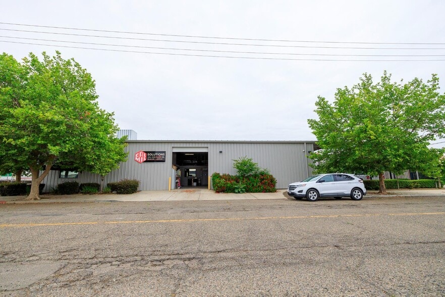 213 C St, Turlock, CA for sale - Building Photo - Image 3 of 33