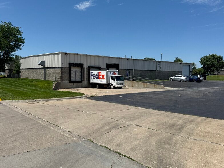 238 Alexander Ave, Ames, IA for sale - Building Photo - Image 2 of 4