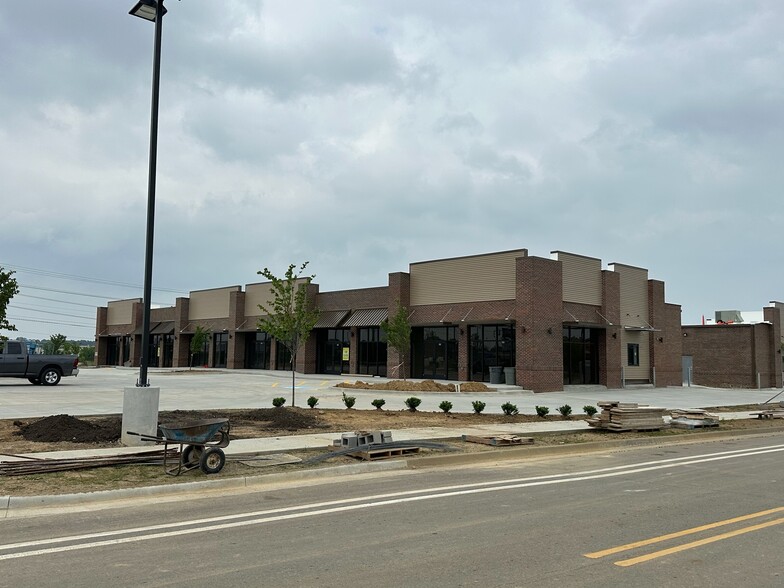 680 Shelby Trail, Conway, AR à louer - Photo du bâtiment - Image 1 de 4