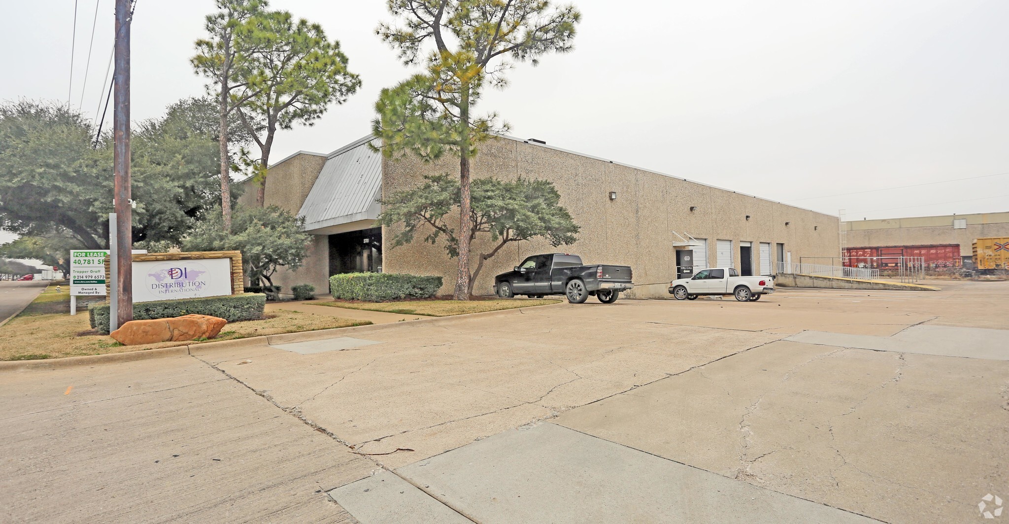 3701 La Reunion Pky, Dallas, TX for lease Primary Photo- Image 1 of 7