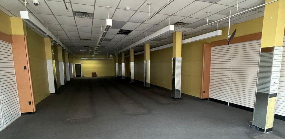 14705 Jamaica Ave, Jamaica, NY for lease - Building Photo - Image 2 of 10