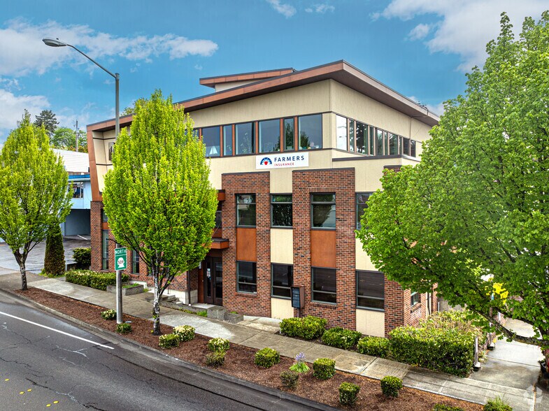 22608 Marine View Dr S, Des Moines, WA à vendre - Photo du bâtiment - Image 3 de 7