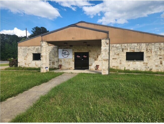 More details for 909 University Pky, Leesville, LA - Industrial for Sale