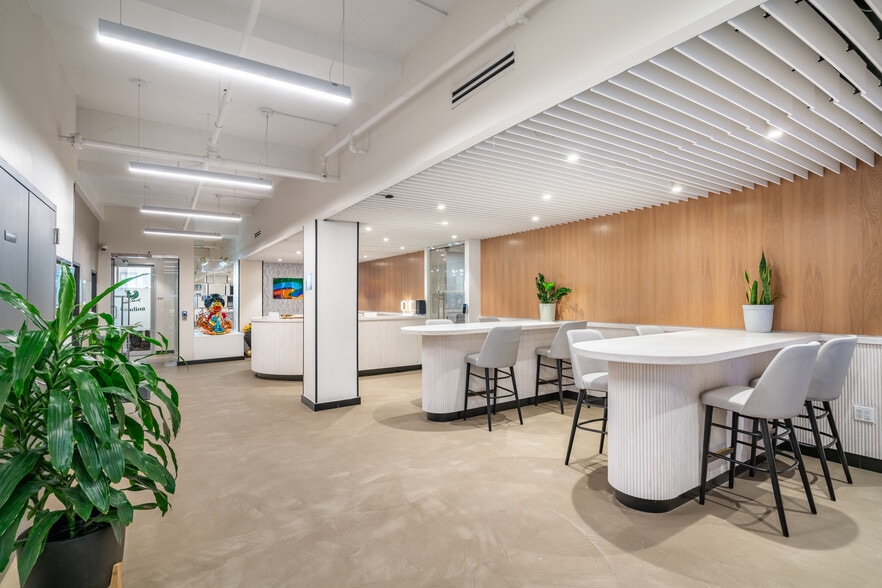 159 W 25th St, New York, NY for lease - Interior Photo - Image 2 of 17