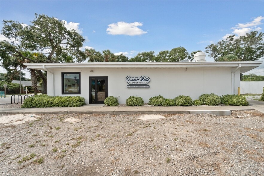 1601 Butler Ave, Tybee Island, GA for lease - Building Photo - Image 2 of 30