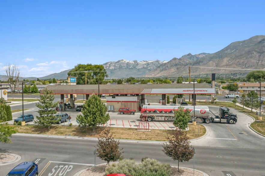 1679 West State St, Pleasant Grove, UT à vendre - Photo du bâtiment - Image 2 de 6