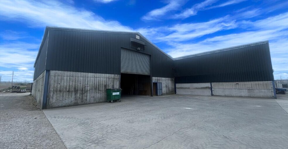 Grangewood, Netherseal à louer - Photo du bâtiment - Image 2 de 2