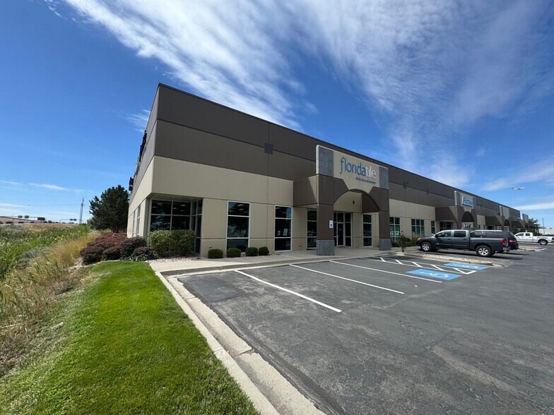 2181 W California Ave, Salt Lake City, UT à louer - Photo du bâtiment - Image 1 de 8