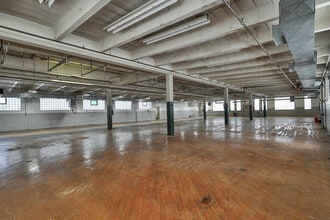 801 W Greenleaf St, Allentown, PA for lease Interior Photo- Image 2 of 2