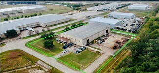 Plus de détails pour 3911 Cedar Blvd, Baytown, TX - Industriel à vendre