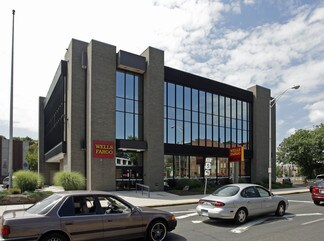 Plus de détails pour 43 E Main St, Meriden, CT - Commerce de détail à vendre