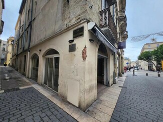 Plus de détails pour Commerce de détail à louer