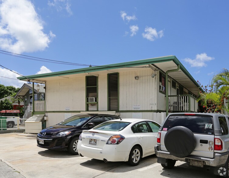 3015 Kaimuki Ave, Honolulu, HI à vendre - Photo du bâtiment - Image 2 de 3