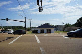 More details for 150 E Northside Dr, Clinton, MS - Retail for Sale