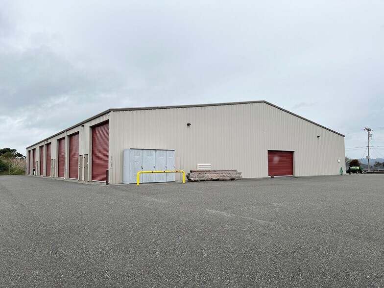 100 Airport Rd, Fortuna, CA à vendre - Photo du bâtiment - Image 2 de 16