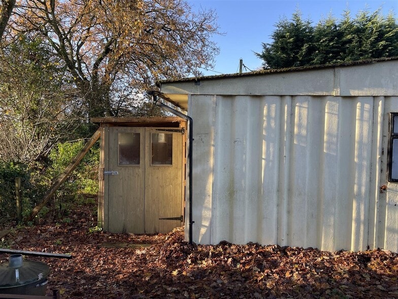 57 Broomfield Dr, Fordingbridge for lease - Building Photo - Image 3 of 5