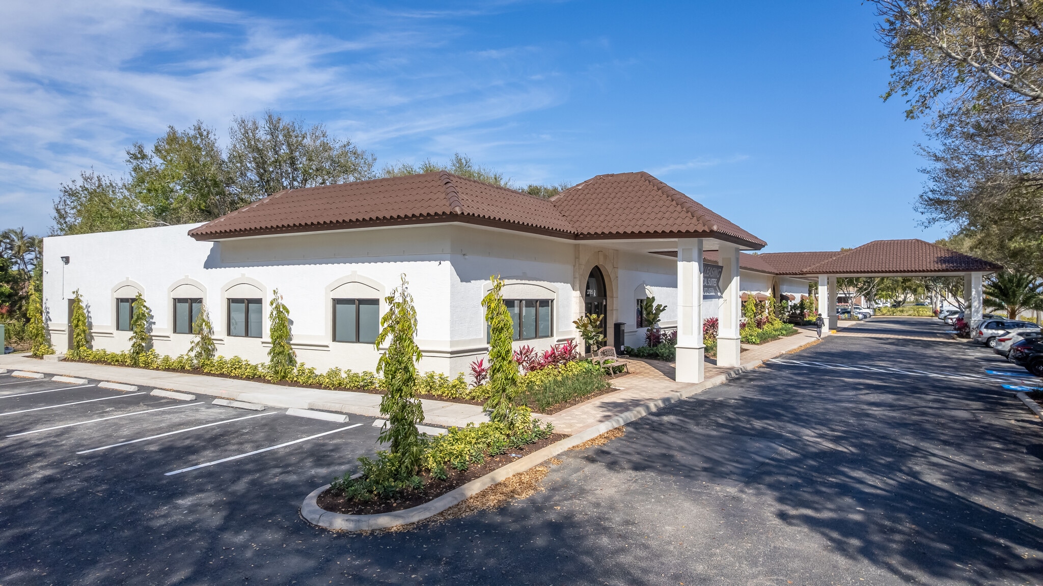 3795 Boynton Beach Blvd, Boynton Beach, FL for lease Primary Photo- Image 1 of 31