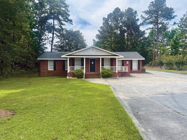 More details for 540 W Hill St, Thomson, GA - Office for Sale